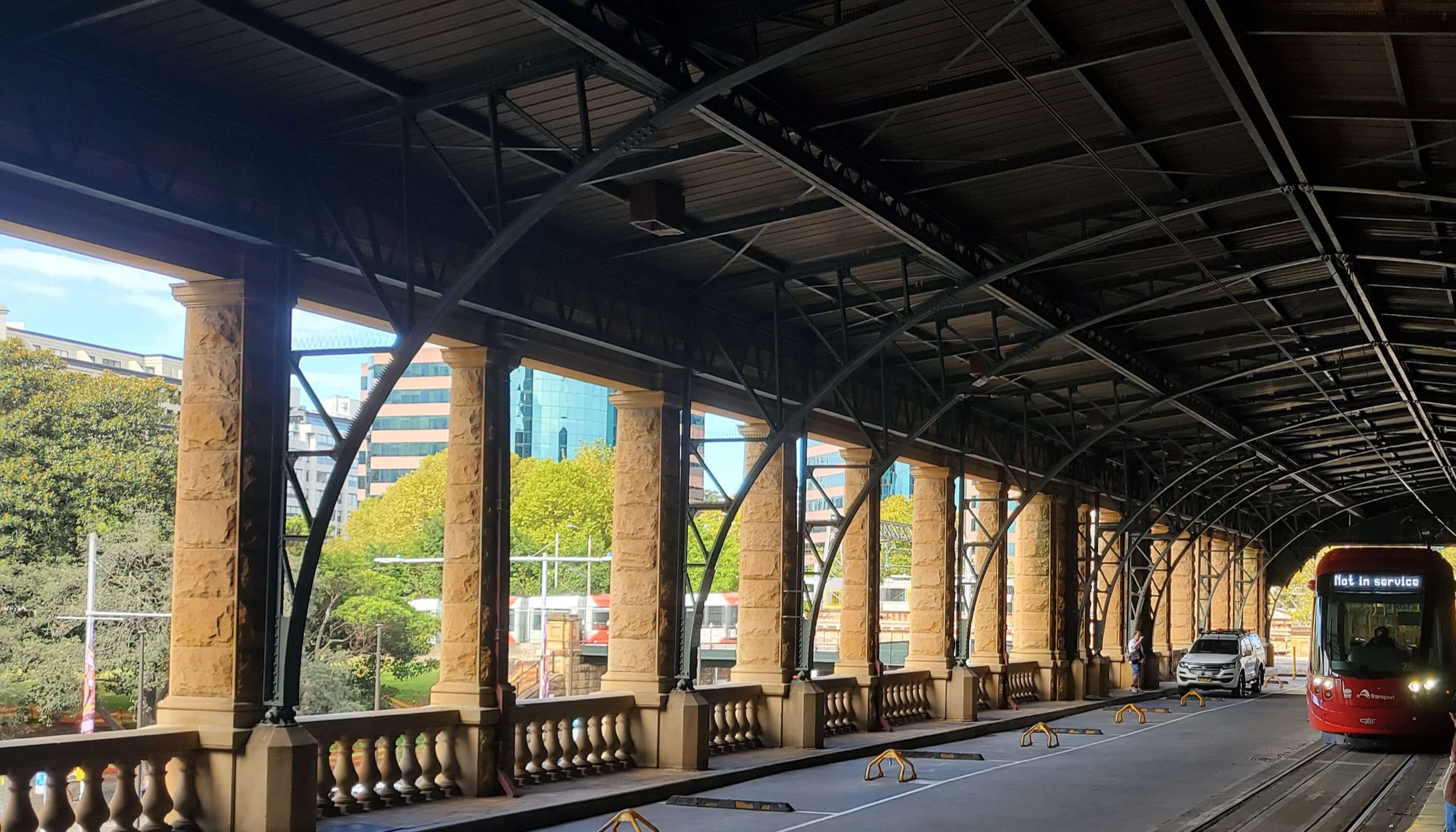 시드니 센츄럴역 L1 노면전차