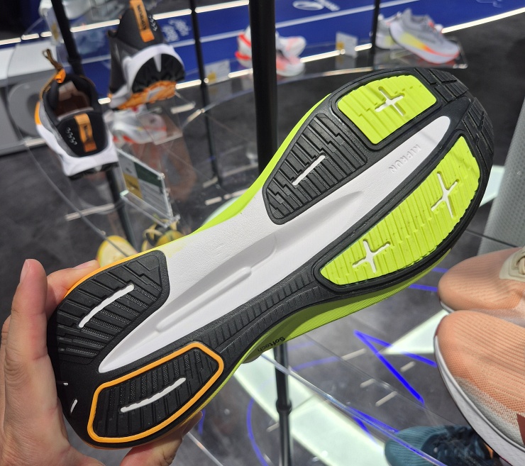 킵코어 프리미엄 균형잡힌 아웃솔