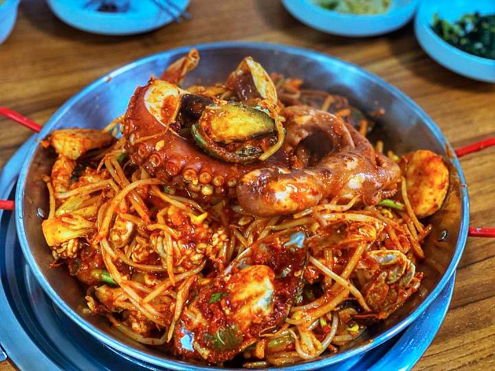 생생정보 해물탕 맛집