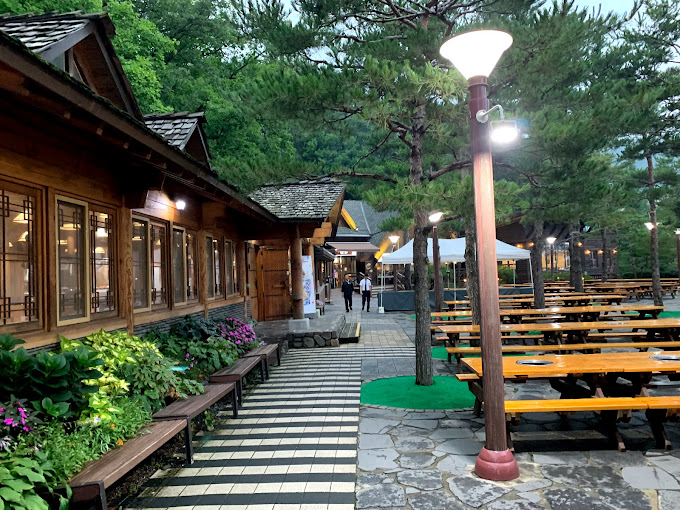 홍천 비발디파크 숯불구이집 '식객'