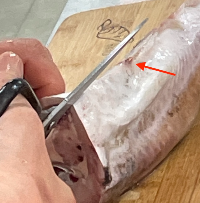한식조리기능사 실기시험 준비 - 생선전 - 배꼽까지 자르기