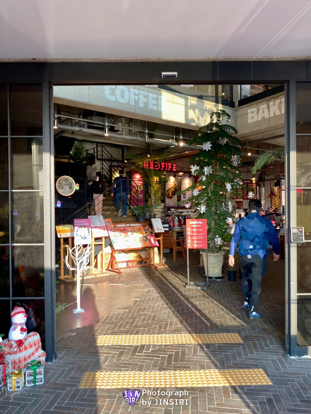 ๋ ๋ํ์ดํ ํฌํ ์กด