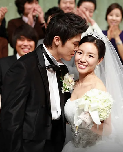 김영광 선수와 아내 김은지의 결혼식 웨딩 사진