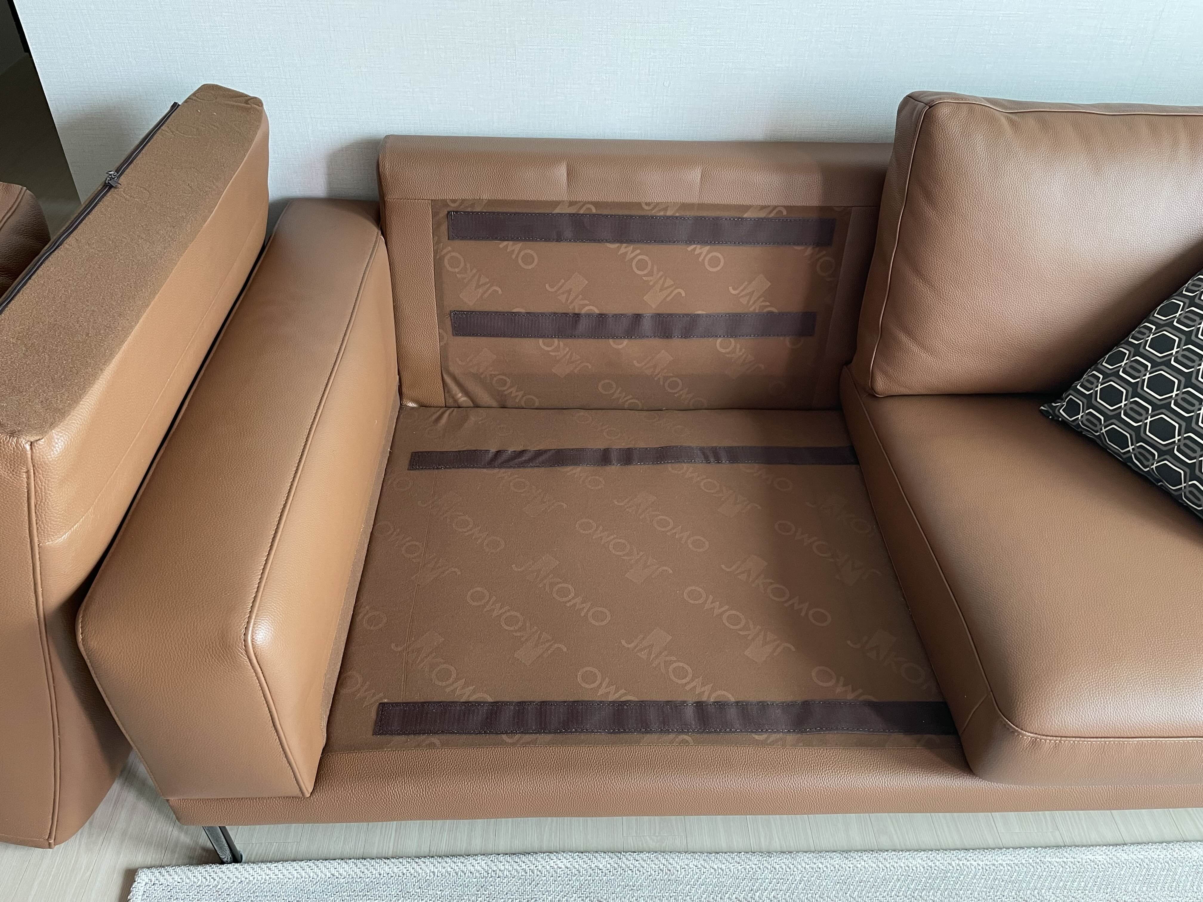 자코모 바우트 소파 좌석 시트 분해