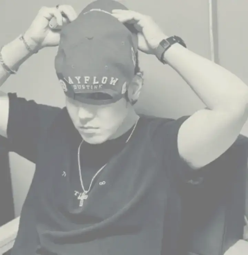 가수-환희-사진