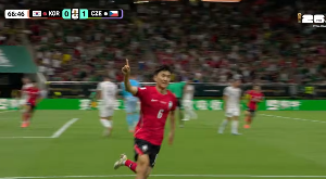 대한민국&amp;#44; 체코에 2-1 역전승