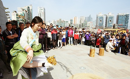 2025 광안리어방축제 총정리|먹거리·포차·할인쿠폰·무료주차 완벽 가이드