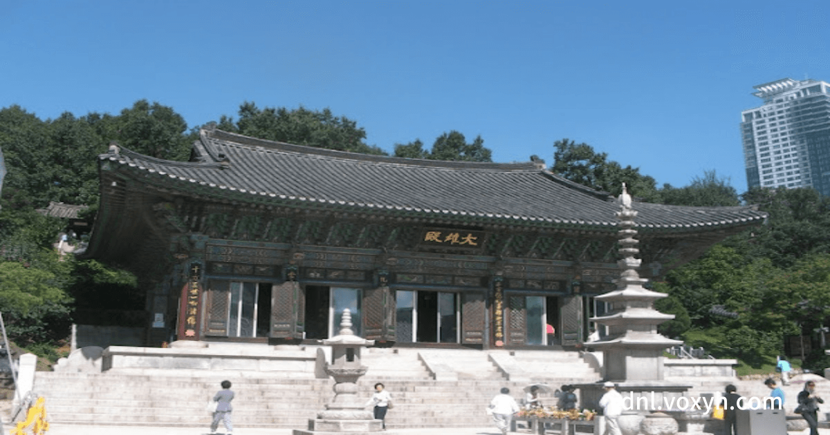 봉은사의 대웅전