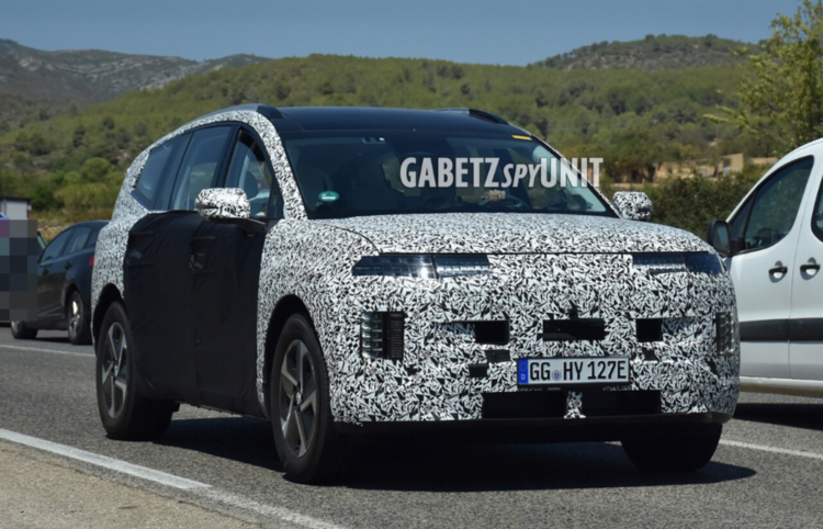 아이오닉9 스파이샷(출처:GABETspyUNIT)