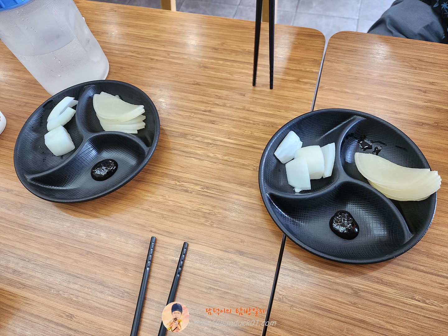 홍짜장 반찬