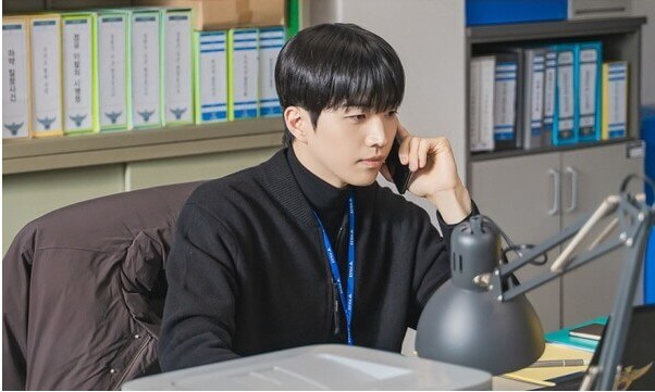 디즈니+ 드라마 메스를 든 사냥꾼 정보와 등장인물 관계도 내용