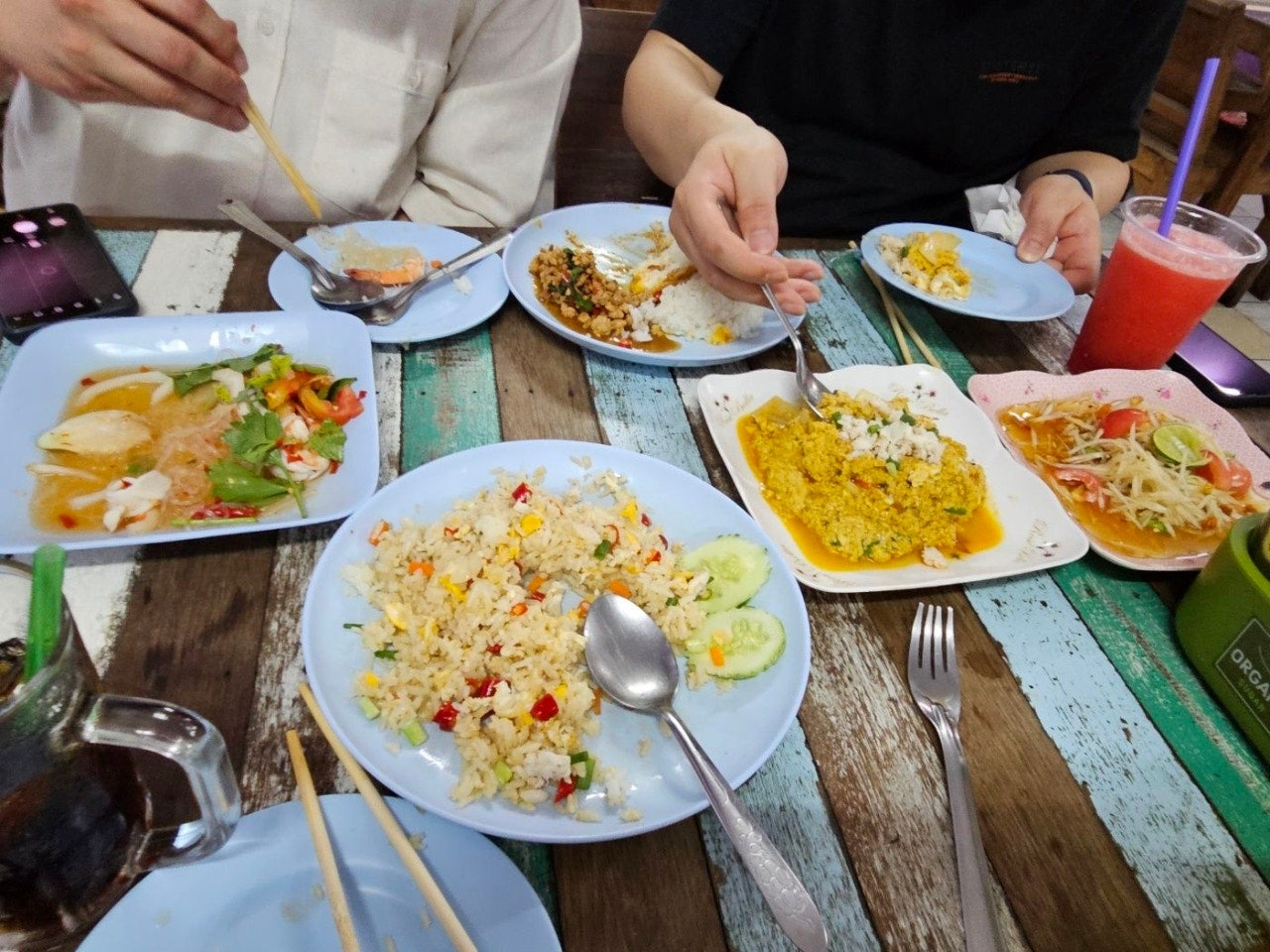전체메뉴랑 쏨땀