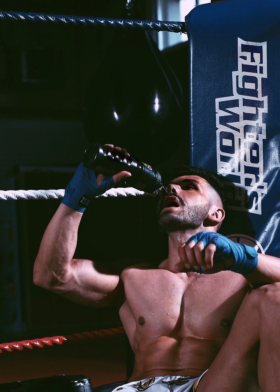 UFC 회장 내한과 &amp;#39;코리안 좀비&amp;#39; 정찬성의 ZFN 대회 입장권 구매 안내