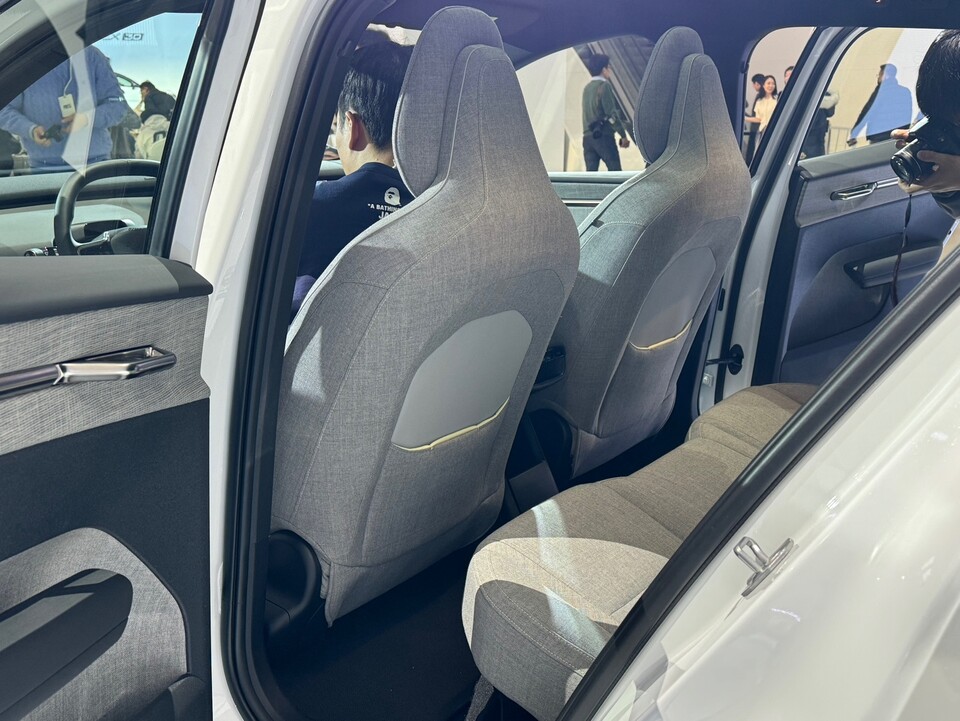 볼보자동차 EX30