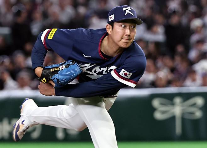 손주영 야구선수 나이 학력 성적 기록 연봉 프로필