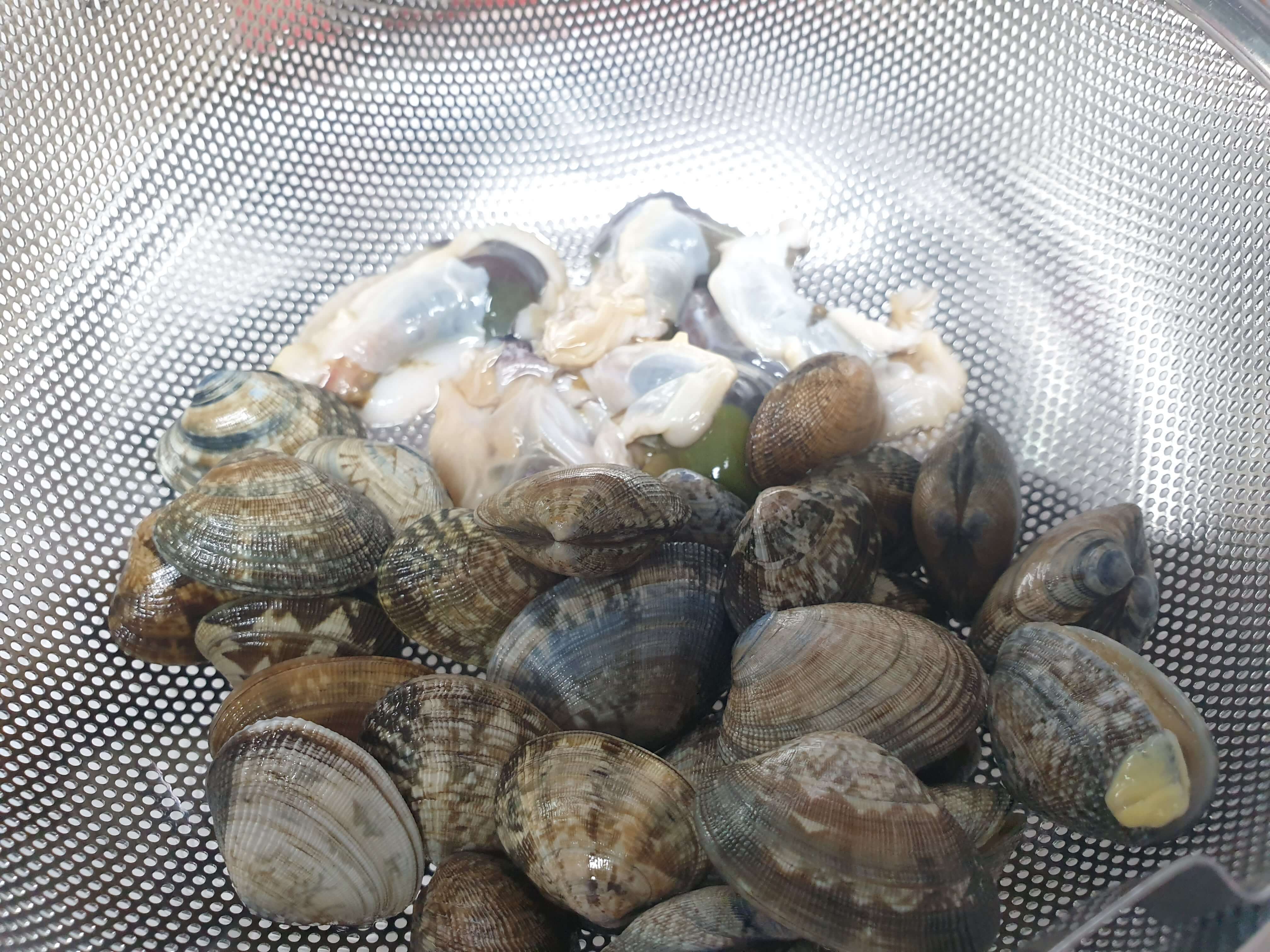 해산물이_들어간_감바스_알_아히요_재료