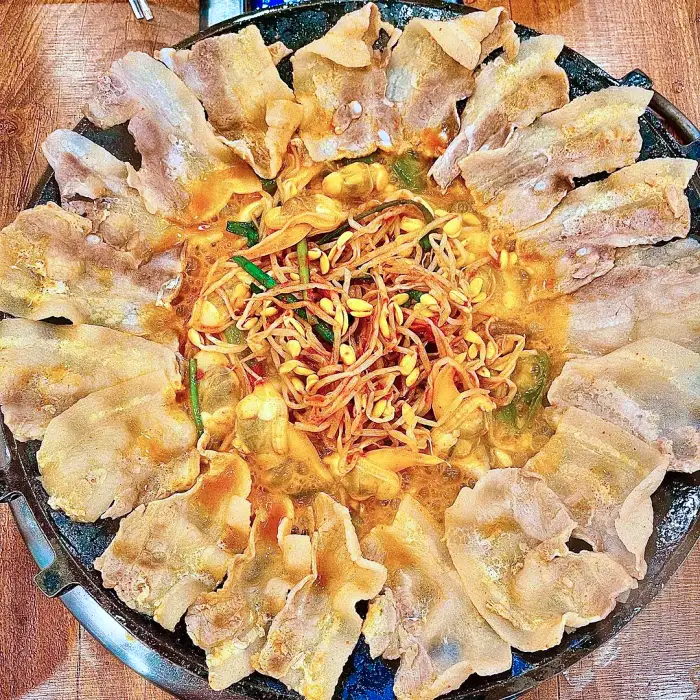 놀토 놀라운 토요일 부산 민락골목시장 광안리 삼겹 삼합 맛집