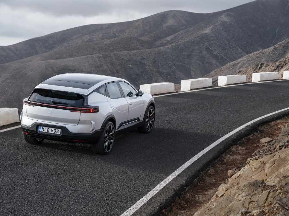 폴스타3 전기차 21