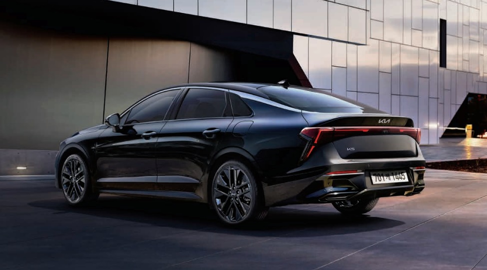 2026 K5 2.0 가솔린 시그니처 블랙 핏 오로라 블랙 핏 외장 컬러