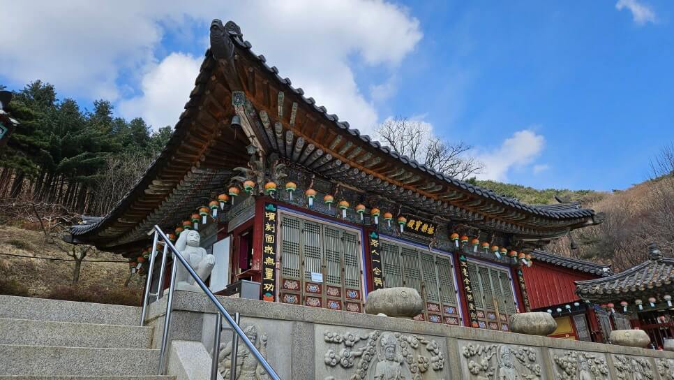 의왕 청계사 : 1000년의 역사가 숨쉬는 역사·문화·자연이 어우러진 사찰