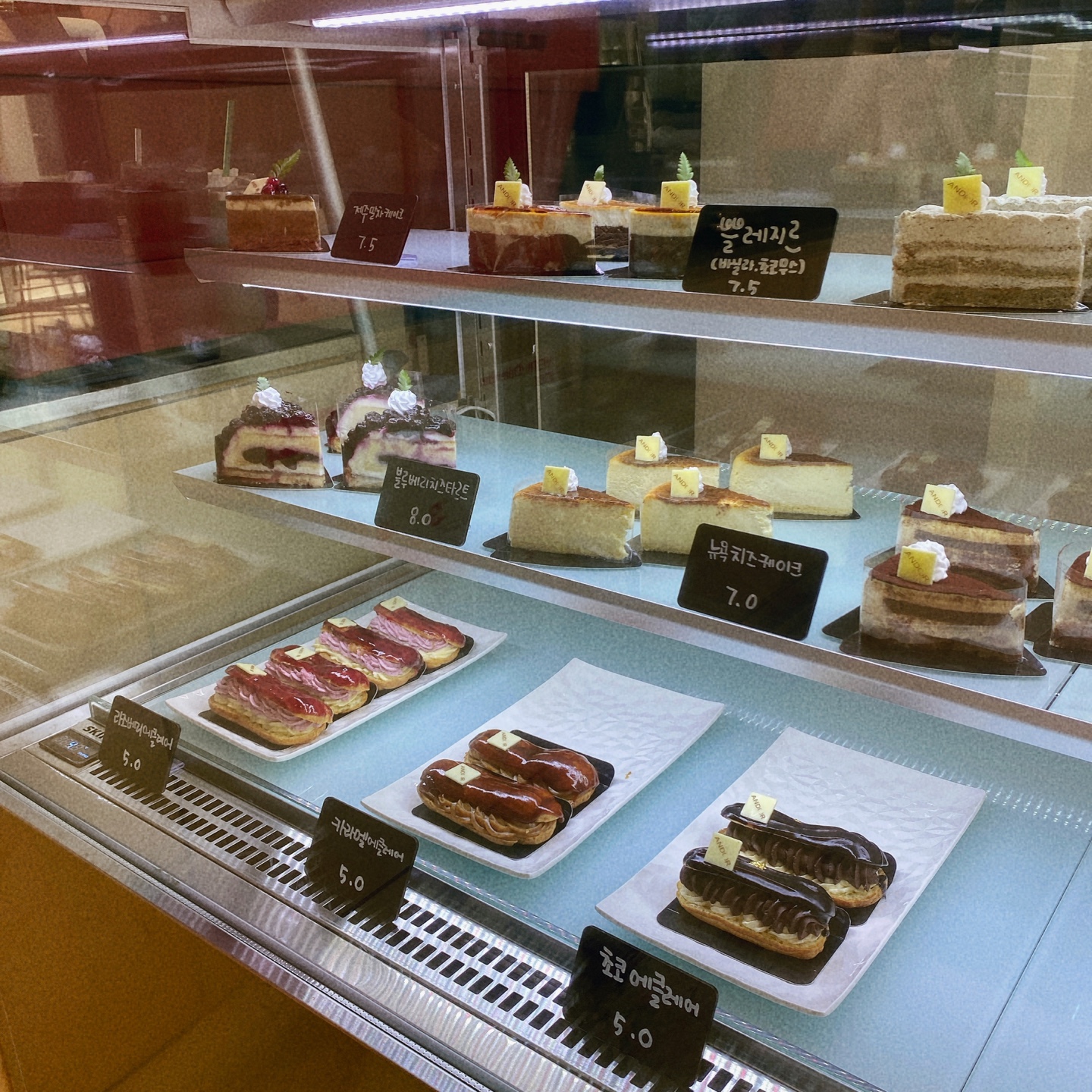 제주 구좌 송당무끈모루 안돌오름 밧돌오름 웨딩포토존 웨딩촬영 대형베이커리 카페 안도르 andor 인생샷