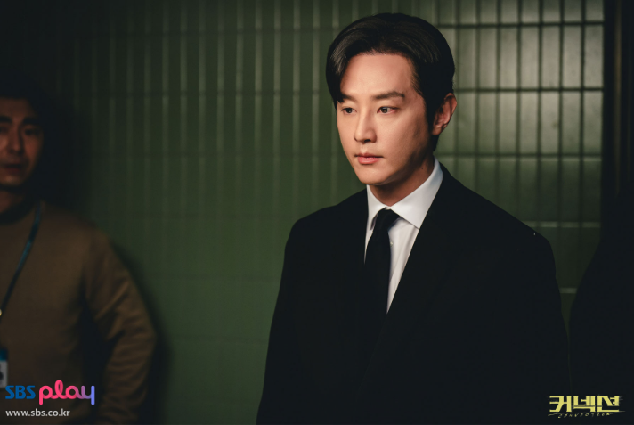 [커넥션] 줄거리 정보