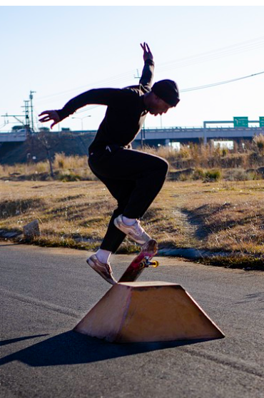 크리에이터 경제의 성장과 1인 미디어 직업의 미래