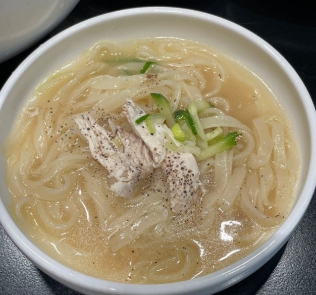 -율동칼국수-닭칼국수-이종훈