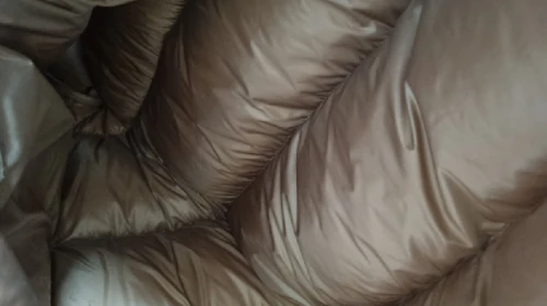 패딩 우모량과 필파워 관계