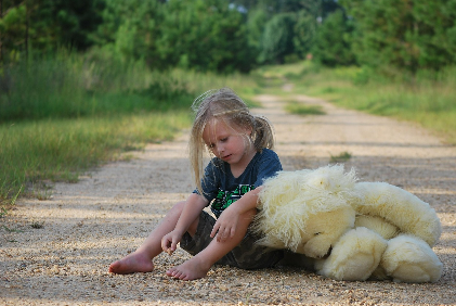 아기에게 ‘지루함’ 시간을 의도적으로 주어야 하는 이유 — 창의력 발달 포인트
