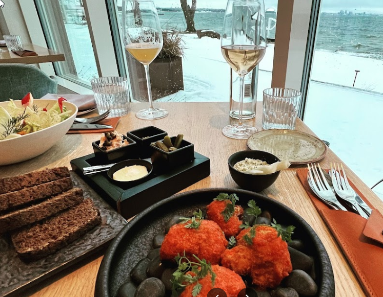 NOA Restaurant
