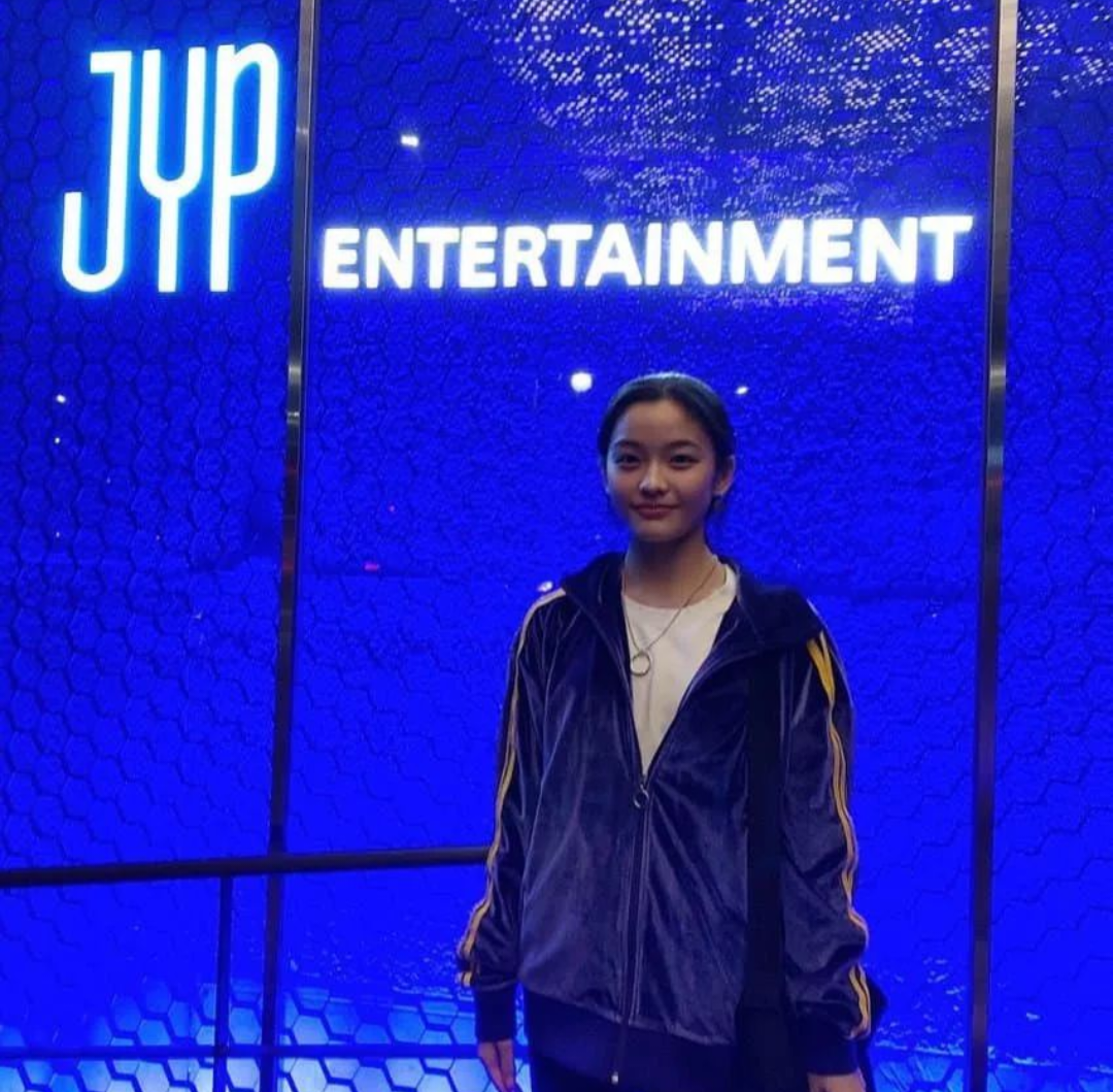 알유넥스트 이로하