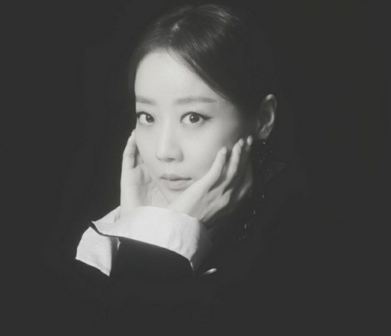 앤틱거울정체
