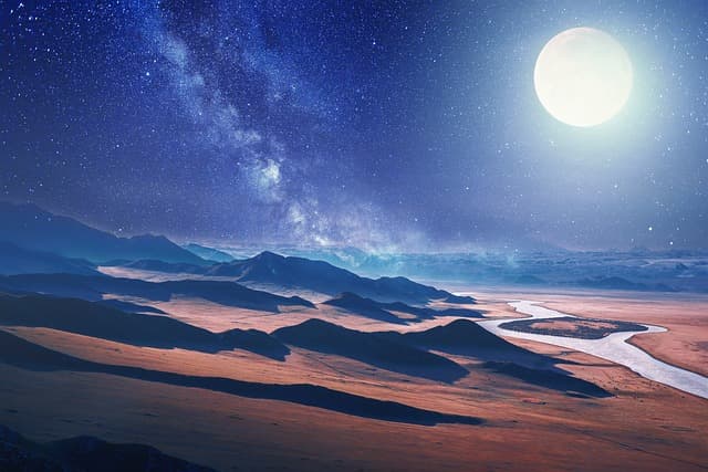 블루문 날짜&amp;#44; 한밤의 하늘에서 드물게 나타나는 특별한 순간