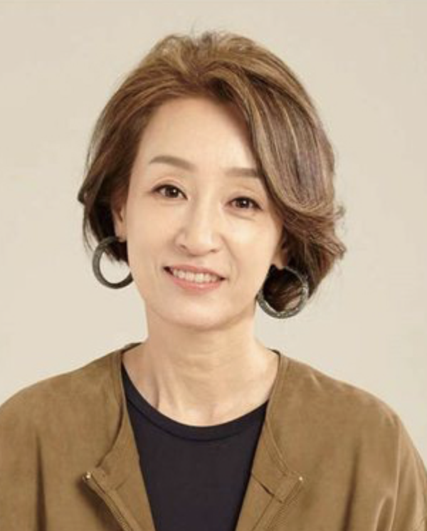 남기애 프로필 화보2