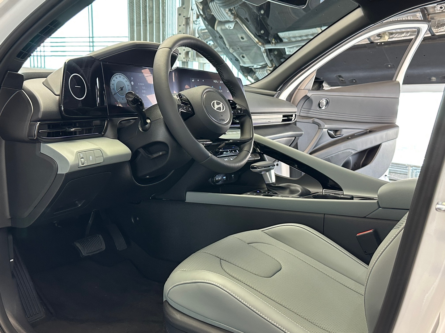 현대차 더 뉴 아반떼