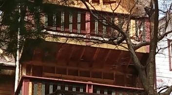 이층 컨틸레버형 발코니 사진