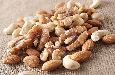 피스타치오와 아몬드 차이 영양 효능 맛 공통점 차이점