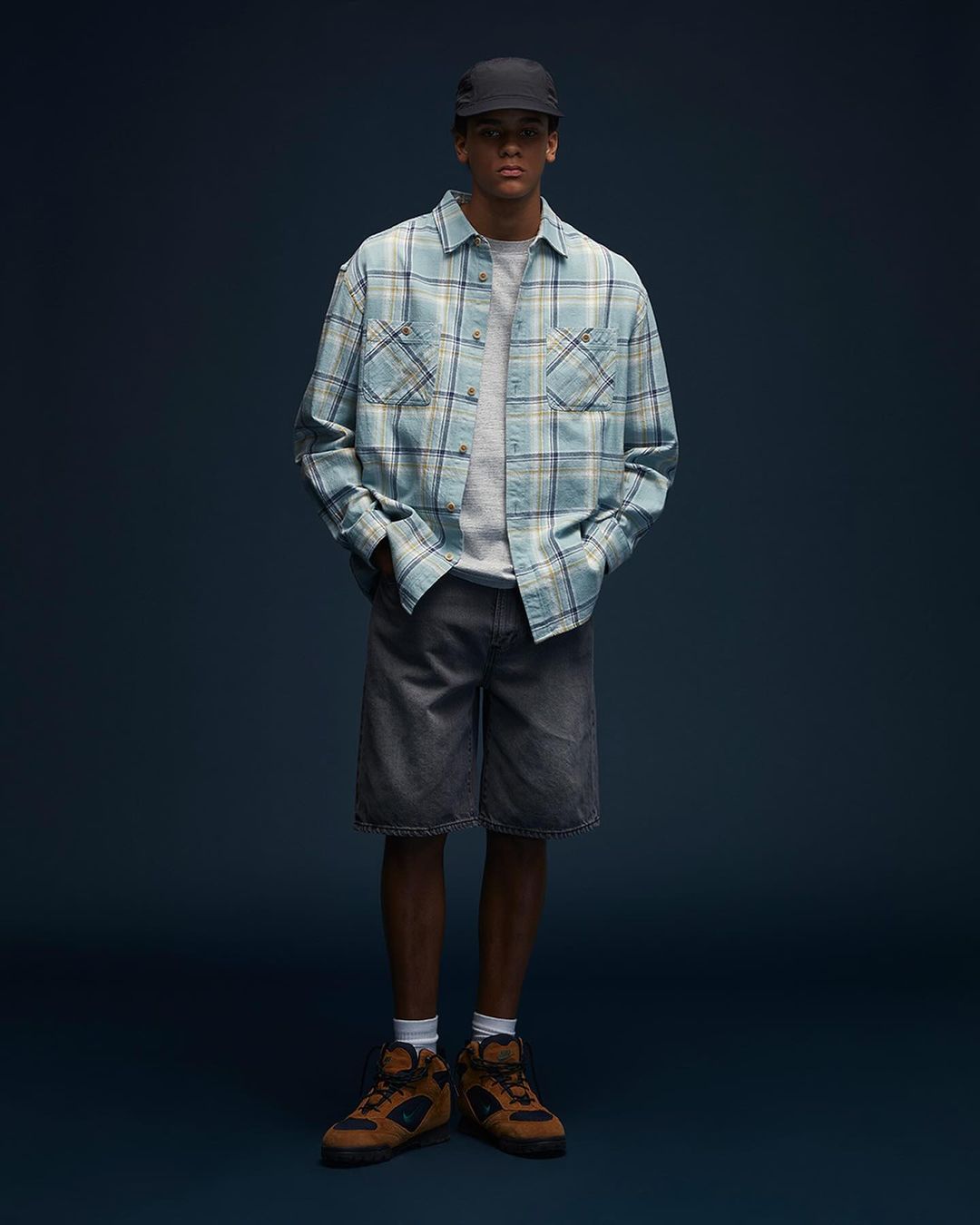 카키스-khakis-2024-ss-봄-여름-컬렉션-룩북