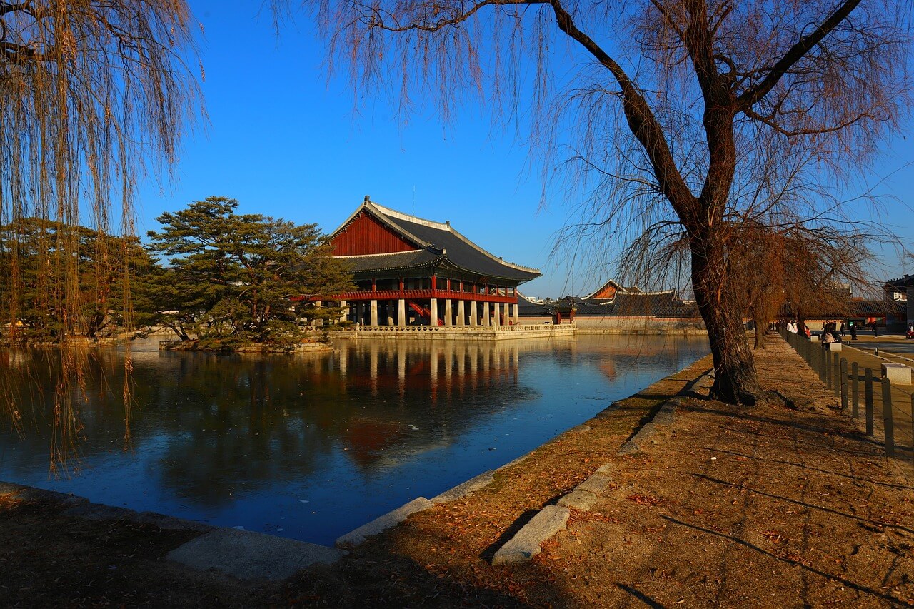 덕수궁 밤의 석조전