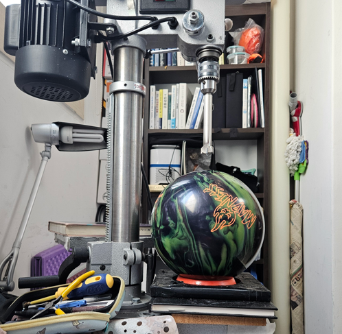 중 약지 드릴링