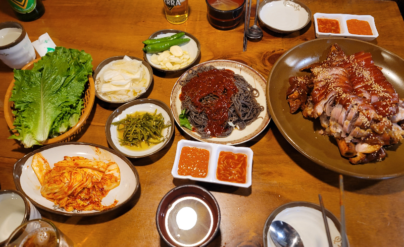 가장맛있는족발 족발 + 막국수