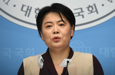 윤희숙/