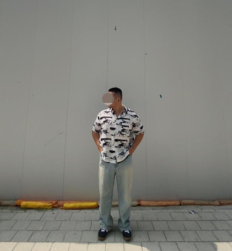 데일리룩('26. 7. 17.)매스노운 앤트 오버핏 반팔 하와이안 셔츠, 에러스익셉티드 연청 데님팬츠, 컨버스 올스타 클래식 트레이너 옥스 스웨이드, 섹스토 팔찌, 서지컬스틸 팔찌