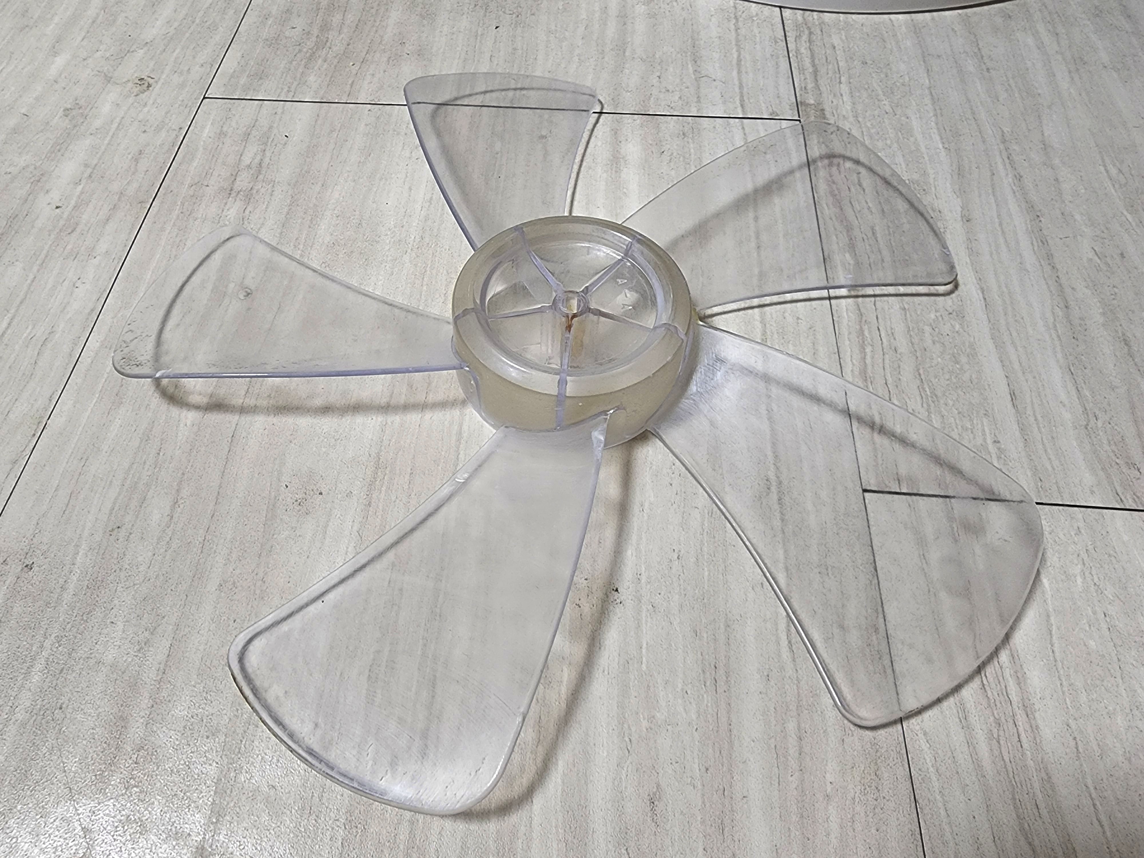 린스는 골고루 발라주면 되지만
왁스는 마른 후 마른 천으로
살살 문질러주셔야 해요