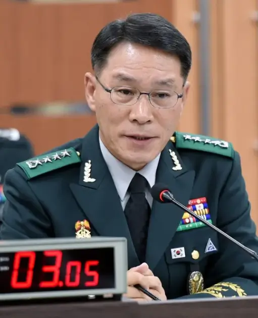 황인권
