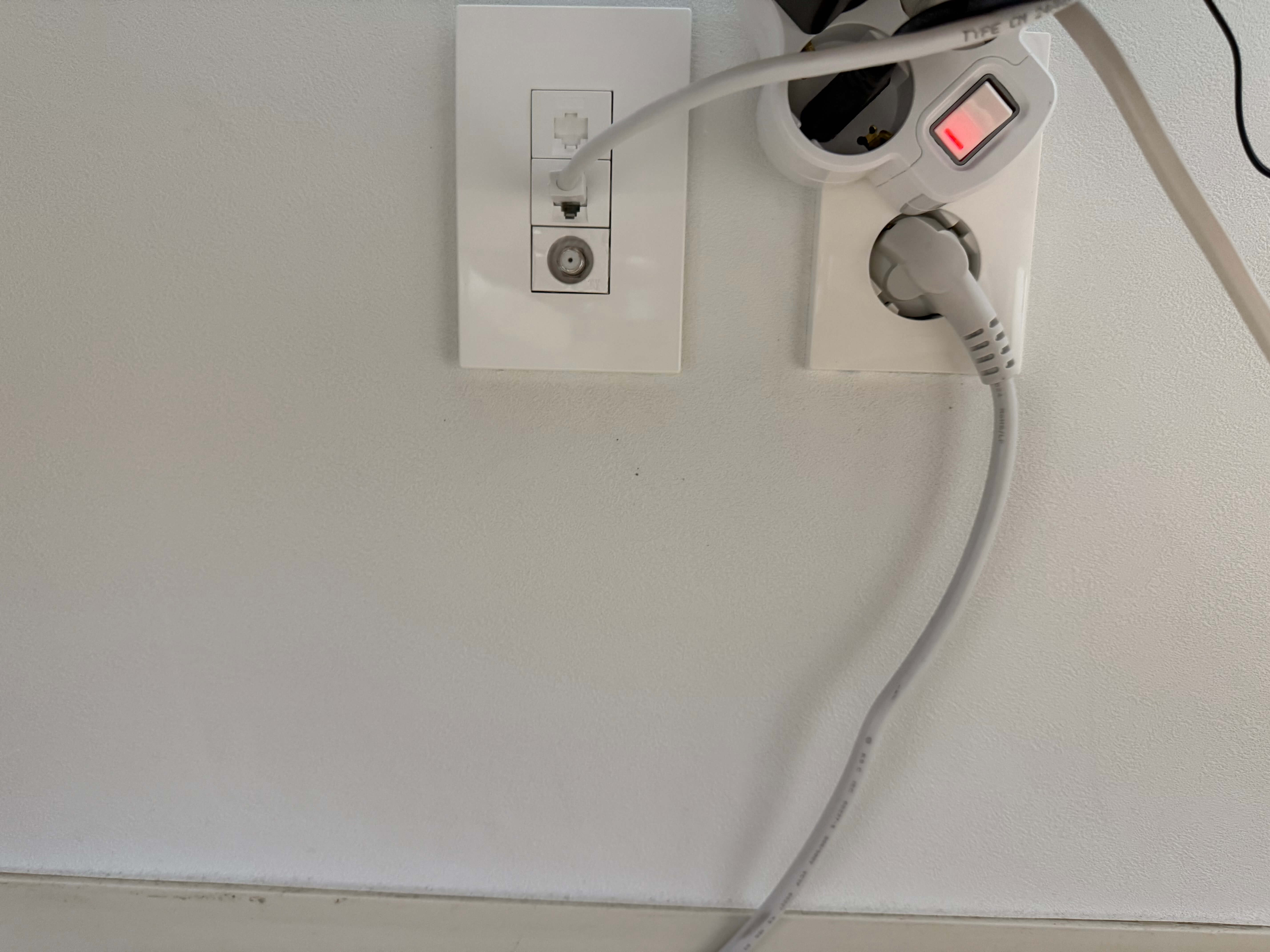 방 단자 랜선 연결