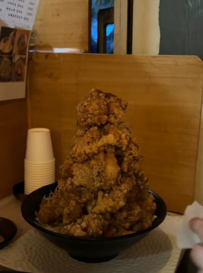 지하상가-가라아게-덮밥-달인-치마오