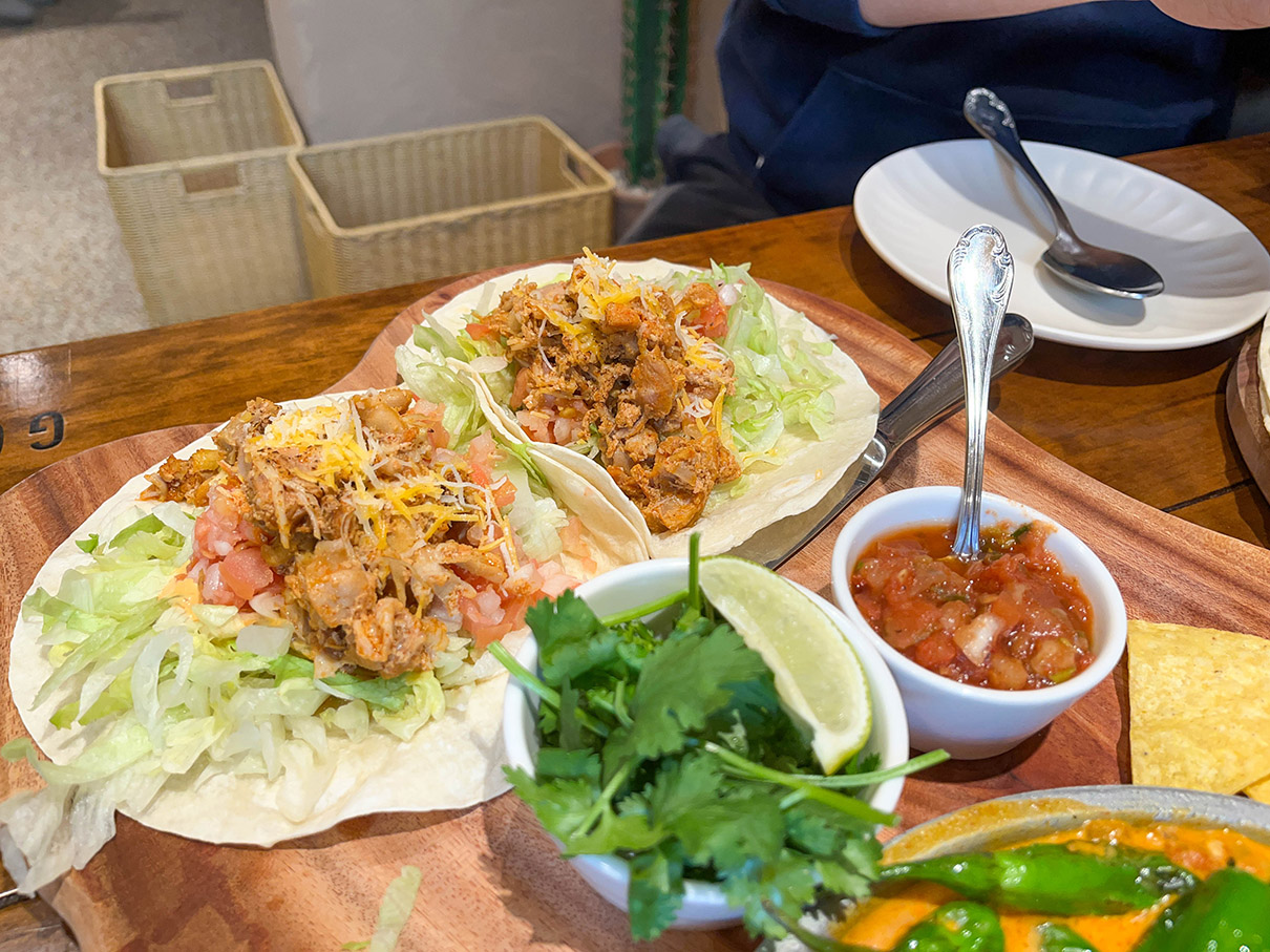 갓잇 해리단길점 치킨 타코