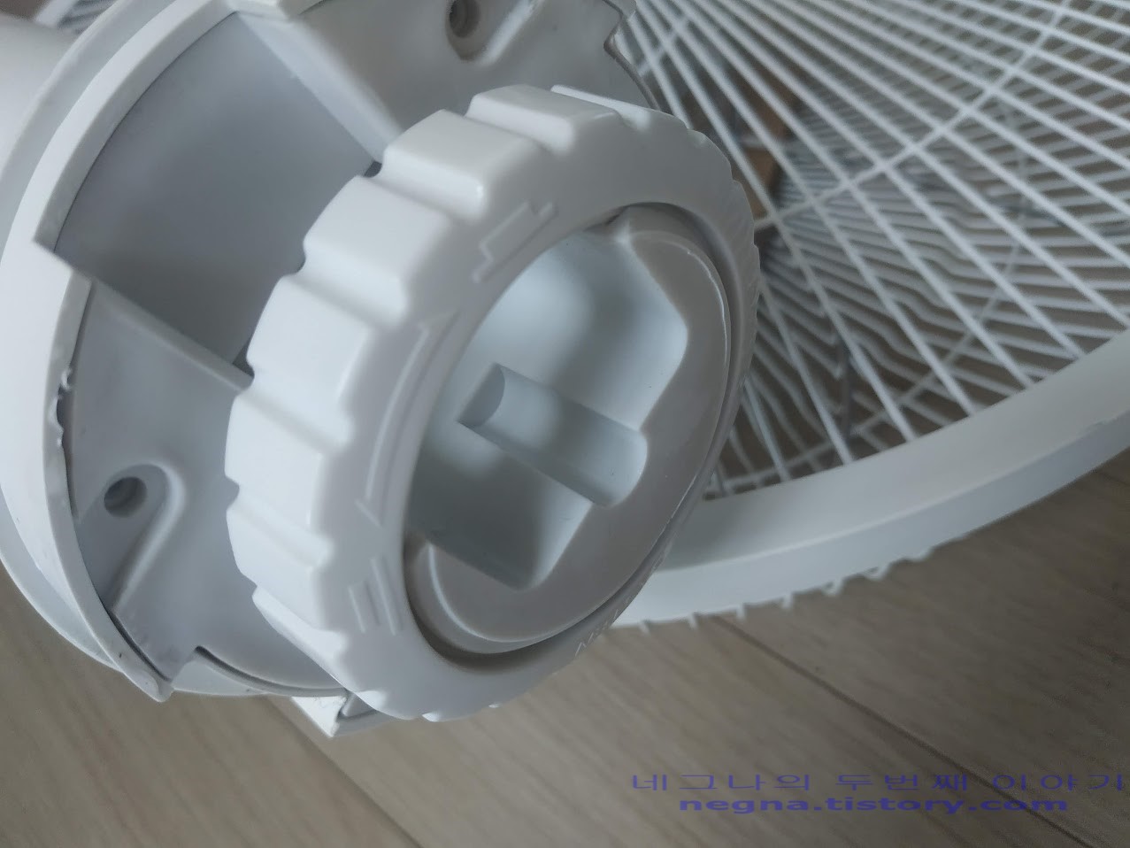 고정핀 조립하기.